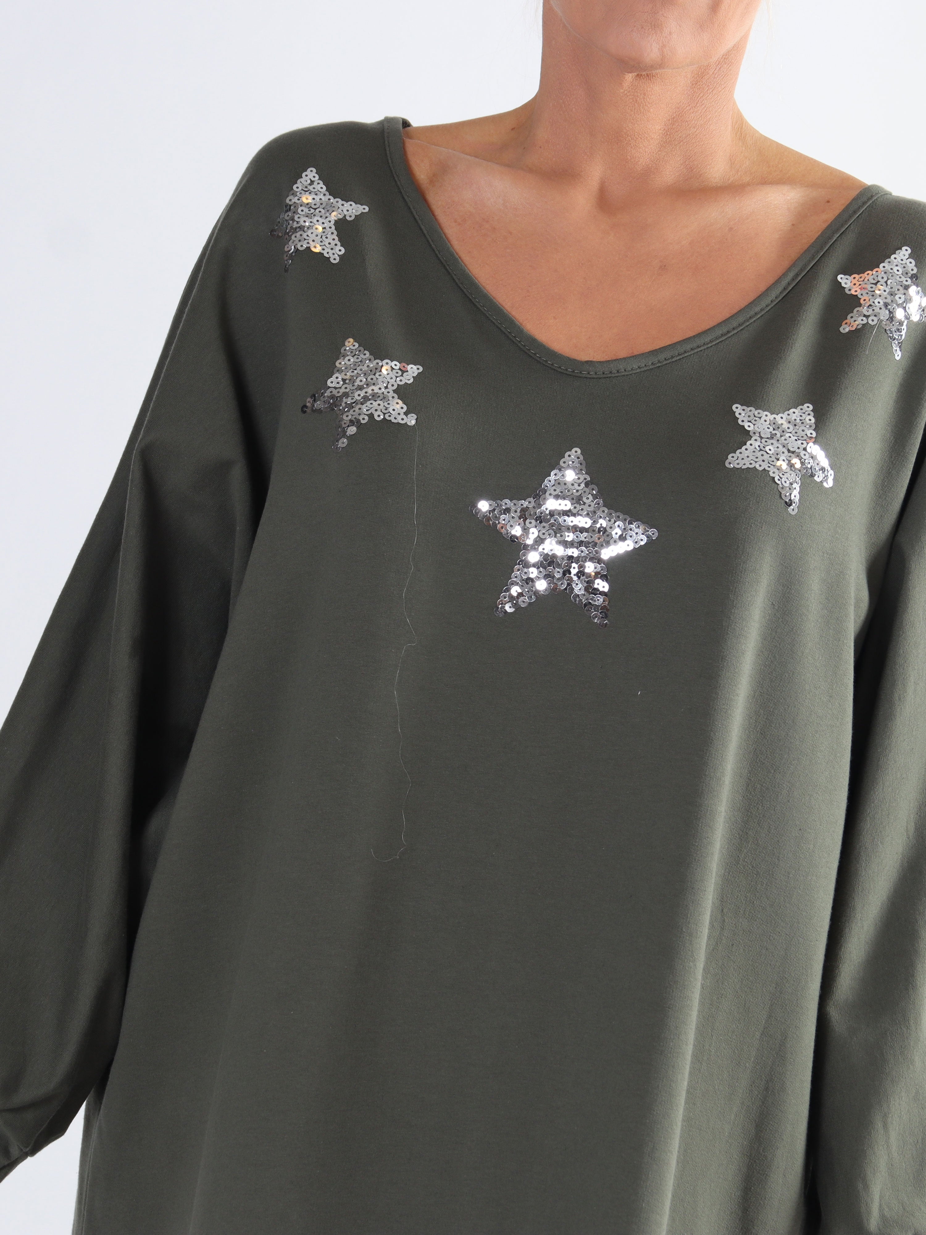 Torino - Plus size joggingkjole med stjerner af pailletter